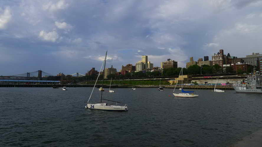 NYC_2015-06-21 18-40-15_P1110349